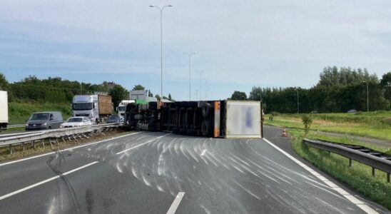 112 news A28 open after hours of closure Amersfoort