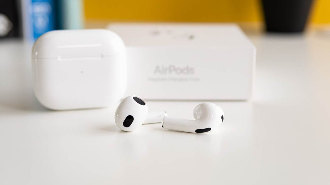 1724074124 176 Apple AirPods 4 Coming in September with Two Models