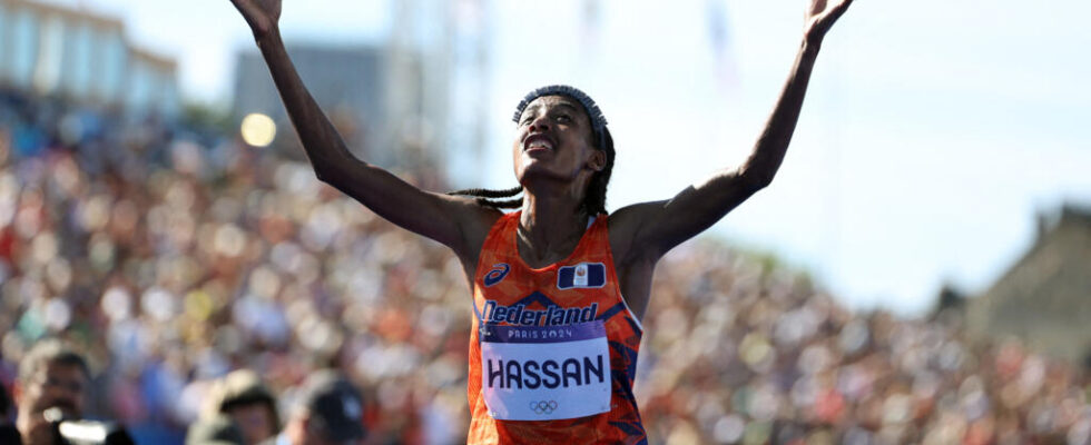 2024 Olympics Dutchwoman Sifan Hassan wins Paris marathon and breaks