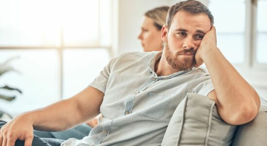 3 Telltale Signs a Man Is No Longer Happy in