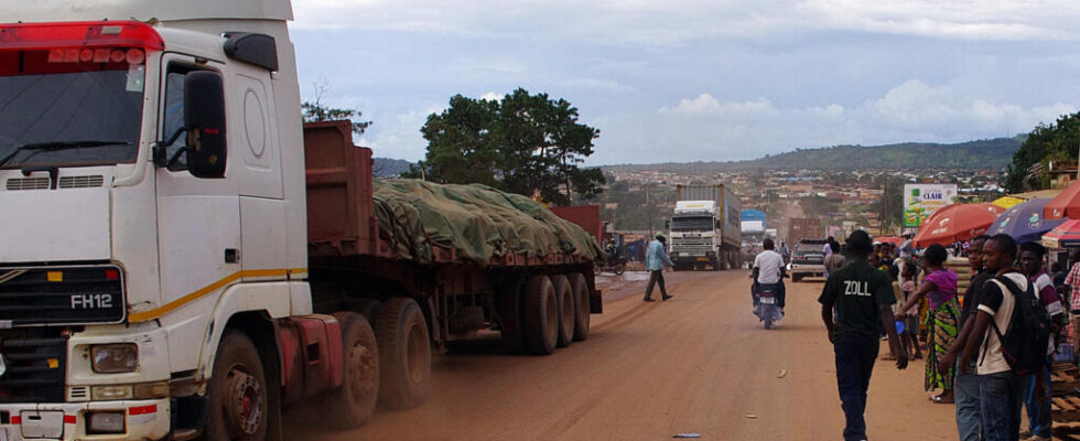 Anger of transporters at the Zambian border