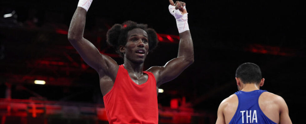 Boxer David de Pina wins Cape Verdes first medal in