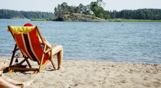 In Helsinki topless beach life is legal