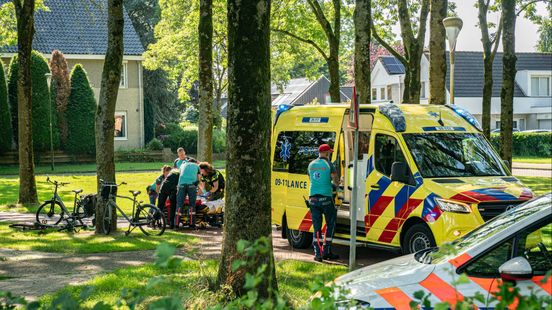 Injured cyclist from Houten 59 died in hospital after collision