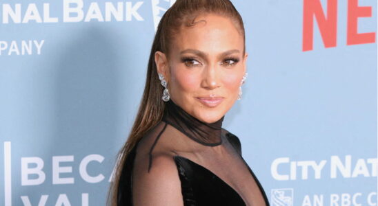 Jennifer Lopez Has the Perfect Summer Hairstyle to Keep Your