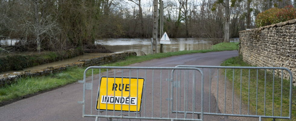 Orange alert lifted but major damage to be reported