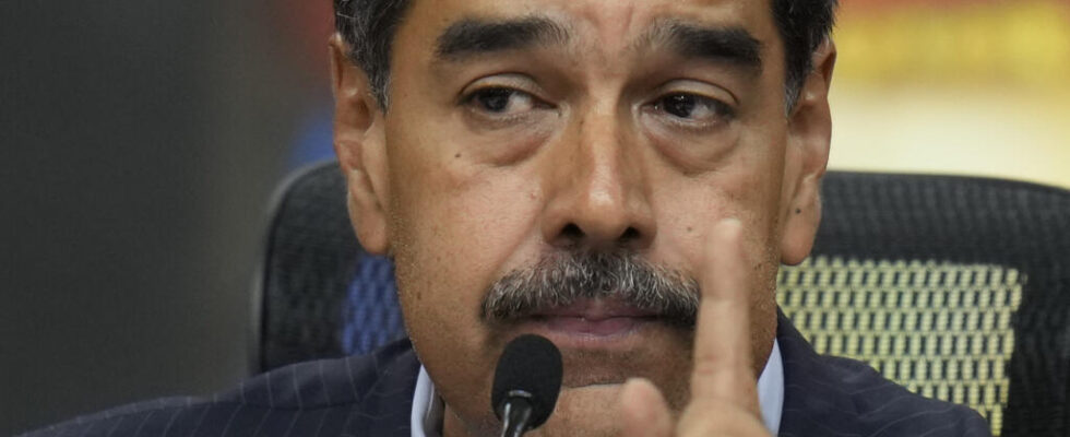 President Maduro threatens opposition with prison calls on supporters to