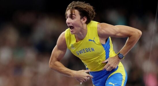 Untouchable Duplantis keeps gold and breaks pole vault world record