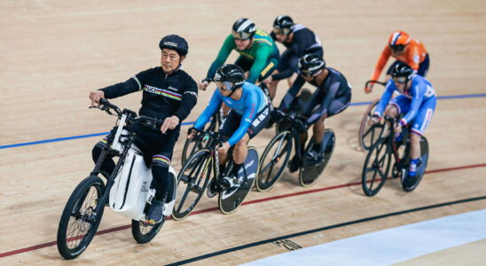 What is keirin in track cycling