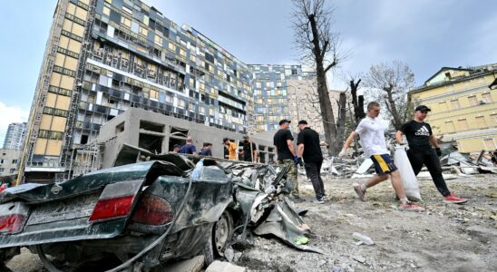 at least seven explosions heard in kyiv – LExpress