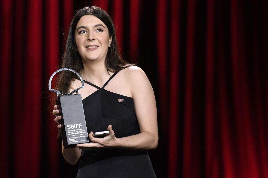 Young Portuguese director Laura Carreira was rewarded for her direction of actors for On Falling, her first feature film at the San Sebastian International Film Festival.