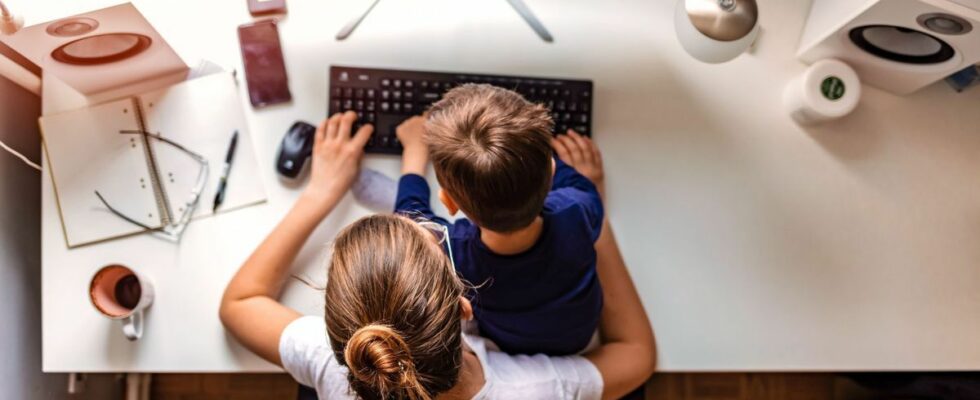 Hybrid work an advantage for parents