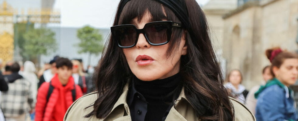 Isabelle Adjani adopts the most youthful bangs She looks