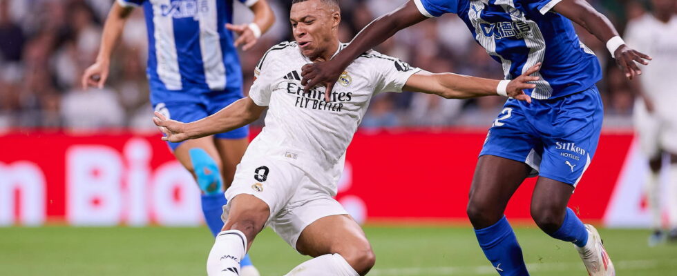 Kylian Mbappe injured missed beautiful reunion with Real how long