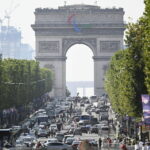 LIVEParis Olympic Games Parade Riner Dupont Marchand Follow the champions