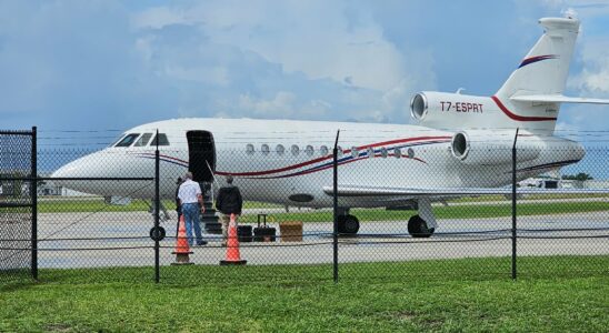 Nicolas Maduros strange plane in Washingtons sights – LExpress