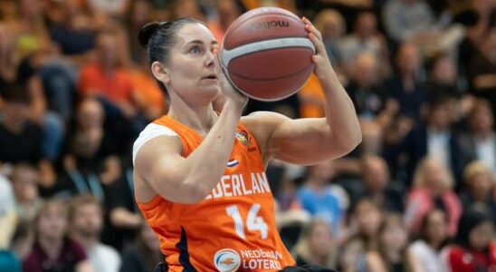 Paralympics Womens basketball players reach last four defending champion De