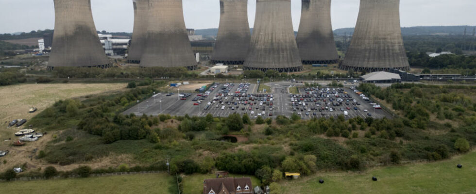 UK turns the page on coal fired power stations with the