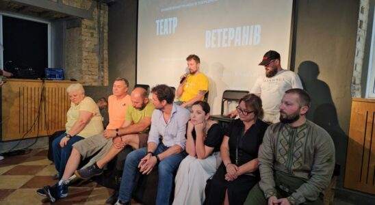 Ukraine Theatre and stage as catharsis for soldiers returning to