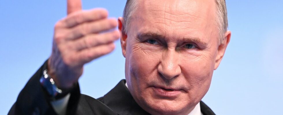 quotPutin will continue to make spectacular movesquot CIA and