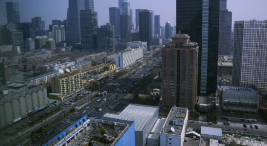 Beijing presents an ambitious economic recovery plan