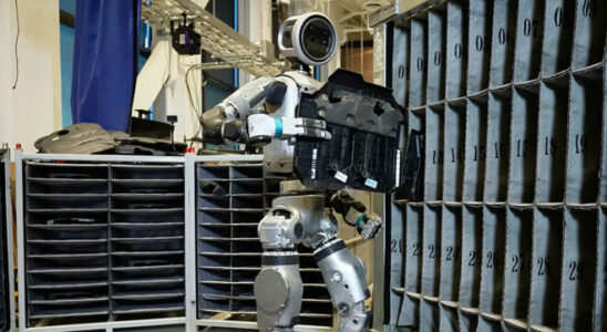 Boston Dynamics shared a new video for humanoid robot Atlas