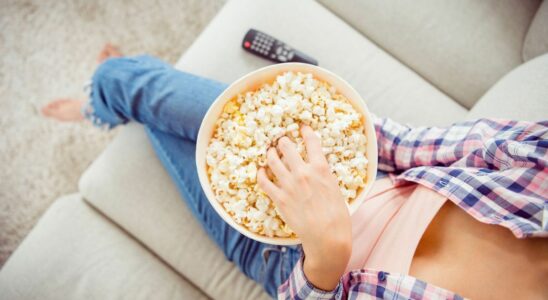 Can you eat popcorn every day without health risks The