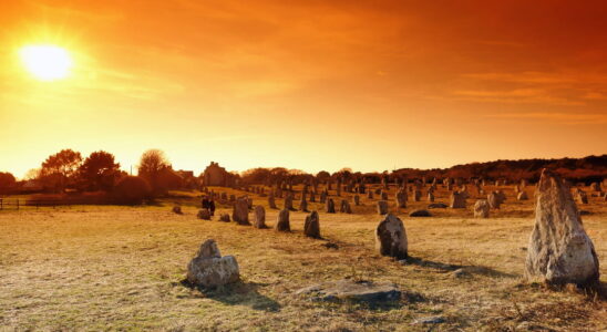 Carnac and its autumnal lights on All Saints Day