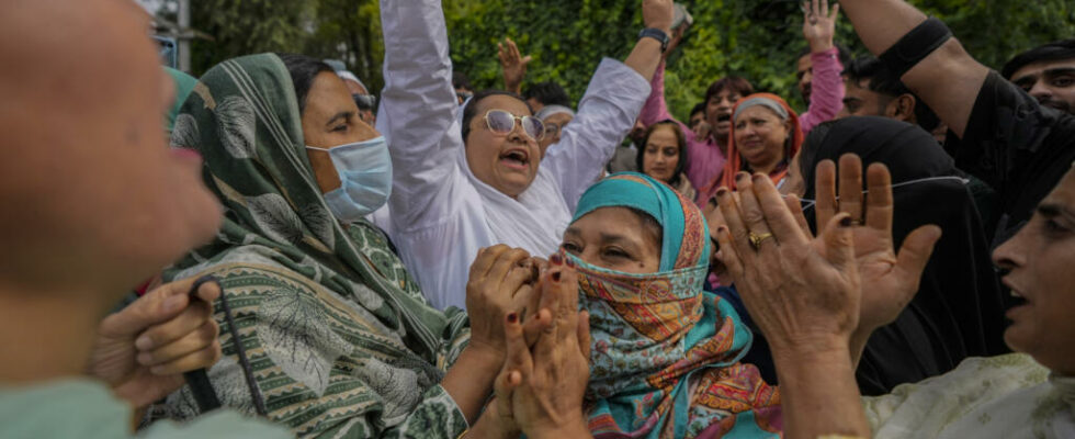 Does the oppositions victory change the situation in Kashmir