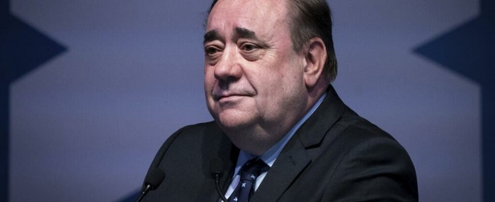 Former Scottish First Minister Alex Salmond dies