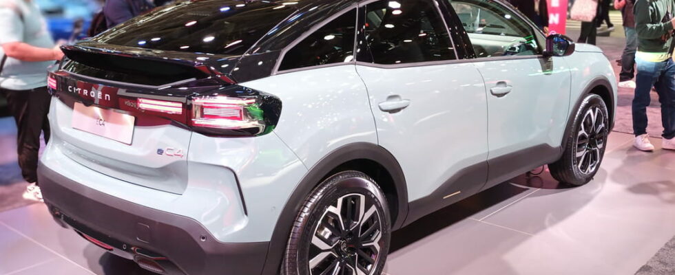 Four years after its launch Citroen offers a facelift to