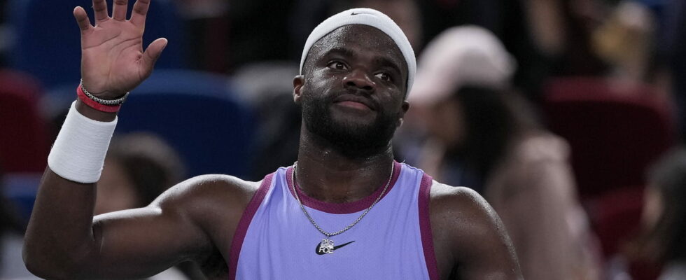 Fuck off… Tiafoe loses his temper at a referee and