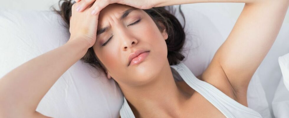 Headaches when you wake up Check out these 8 things