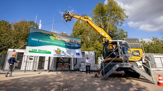 Koning opens production station for green hydrogen in Nieuwegein