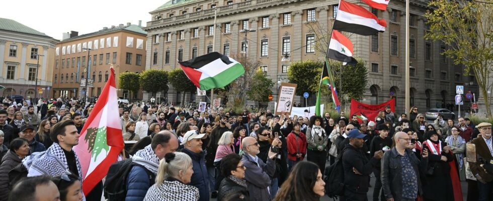 Large demonstration for Palestine in Stockholm