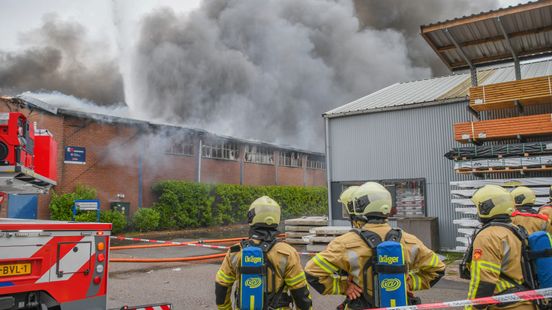 Major fire at Montfoort coating company under control fire brigade