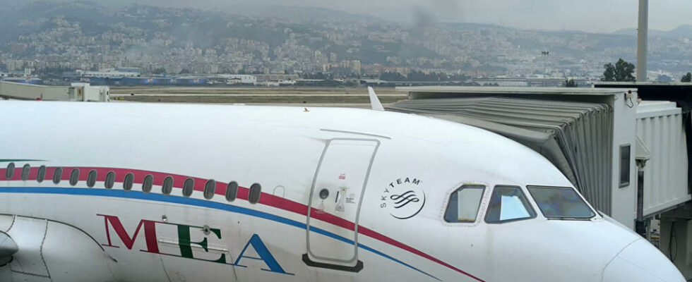 Middle East Airlines continues to serve Beirut airport under bombs