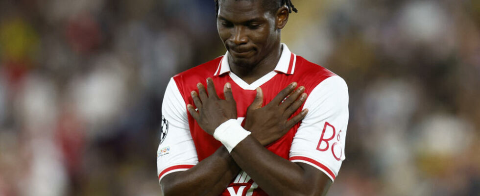 Monaco dominates Red Star Belgrade Paris Saint Germain far behind