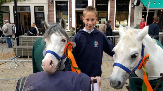 Not one but two winning ponies Mathijs scores highly at