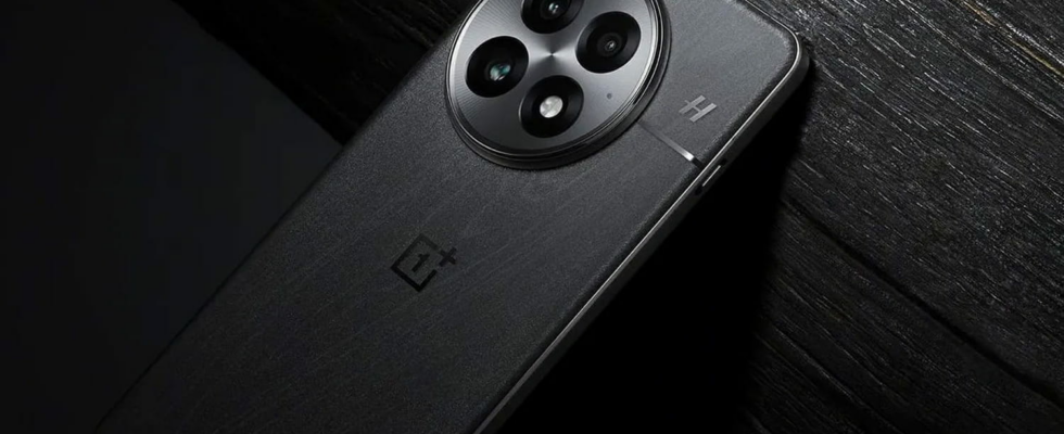 OnePlus 13 a first image for one of the most