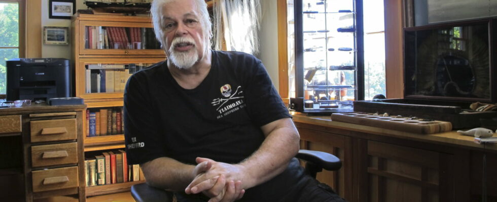 Paul Watson telephone isolation His increasingly harsh conditions of detention