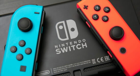 Please note some Nintendo Switch owners are experiencing battery issues