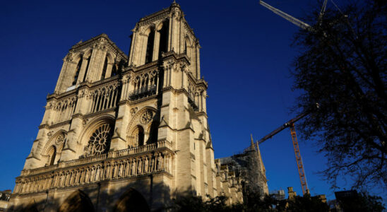 Should we charge for entry to Notre Dame de Paris Cathedral