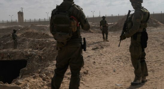 Soldiers in Israel refuse to fight without a hostage agreement