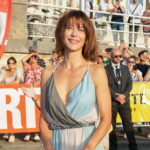 Sophie Marceau becomes 10 years younger by re adopting the haircut