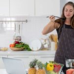 These common kitchen utensils are dangerous for your health according