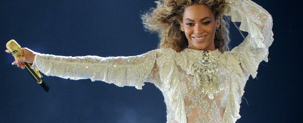 This Beyonce diamond ring is a French creation – its