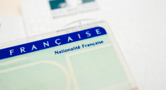 You cannot use France Identity because of your old identity