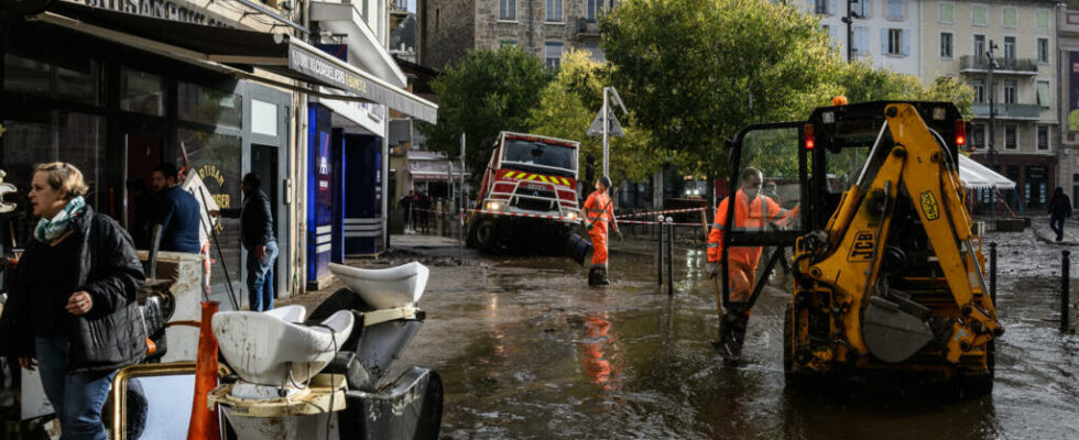 clearance and assessment of damage after exceptional rains