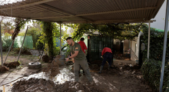 heavy rain falls on Andalusia Valencia and the Balearic Islands